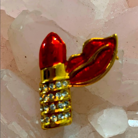 Vintage Jewelry - Gold and Red Lipstick and Lips Pin Vintage